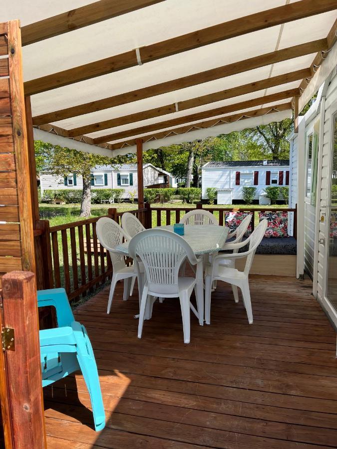 Mobil-Home Climatise Avec Piscine Aureilhan  Eksteriør billede